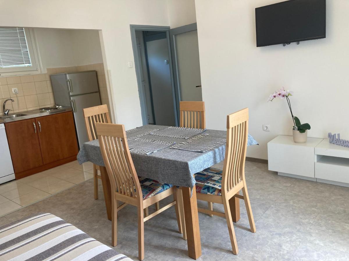 App Goga Apartment Umag Exterior foto