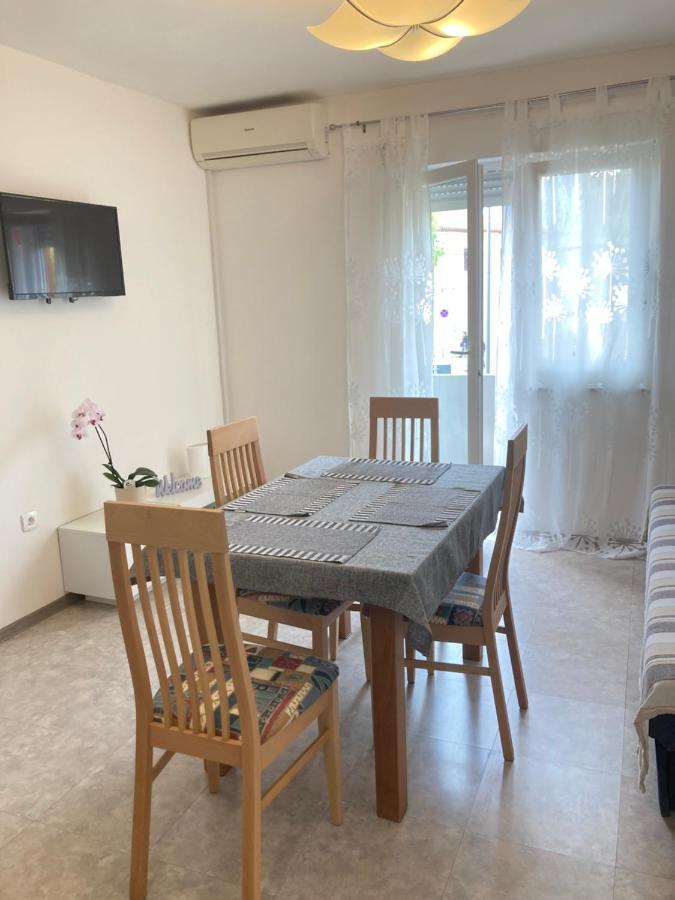 App Goga Apartment Umag Exterior foto